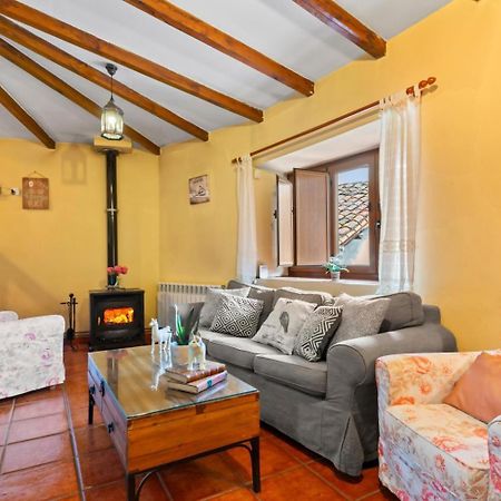 Casa Rural La Carrozal Senda Del Oso Orelleiru Ngoại thất bức ảnh