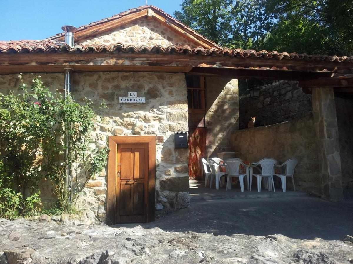 Casa Rural La Carrozal Senda Del Oso Orelleiru Ngoại thất bức ảnh
