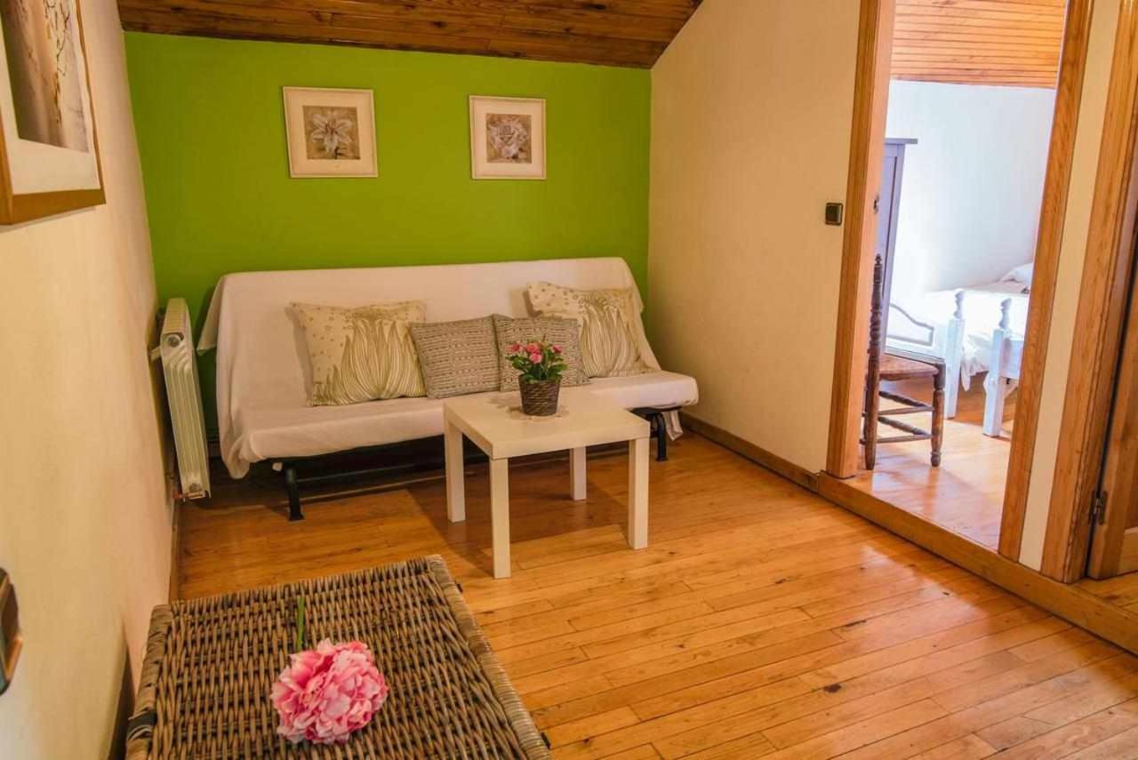 Casa Rural La Carrozal Senda Del Oso Orelleiru Ngoại thất bức ảnh